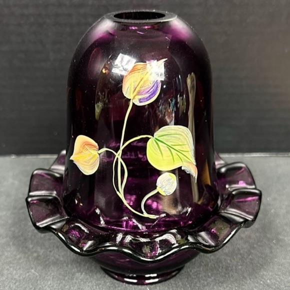 FENTON ART GLASS VISION ON AUBERGINE AMETHYST FAIRY LIGHT LAMP Signed - Picture 3 of 6